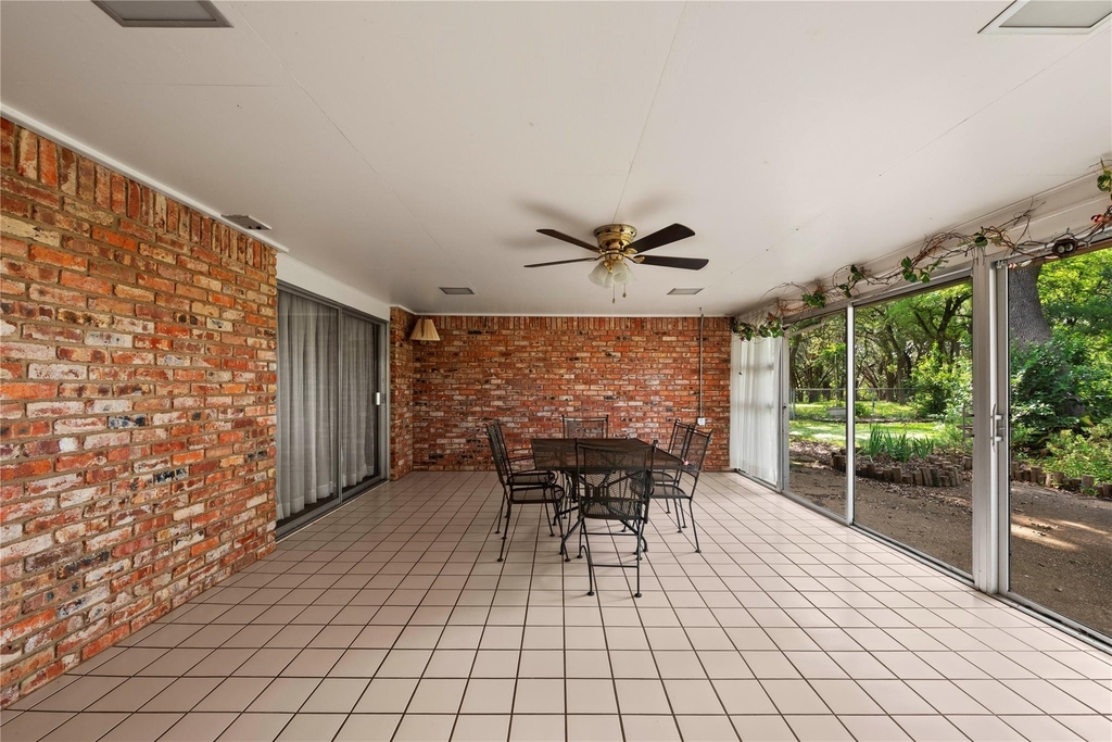 700 Shanklin Rd - Photo 30