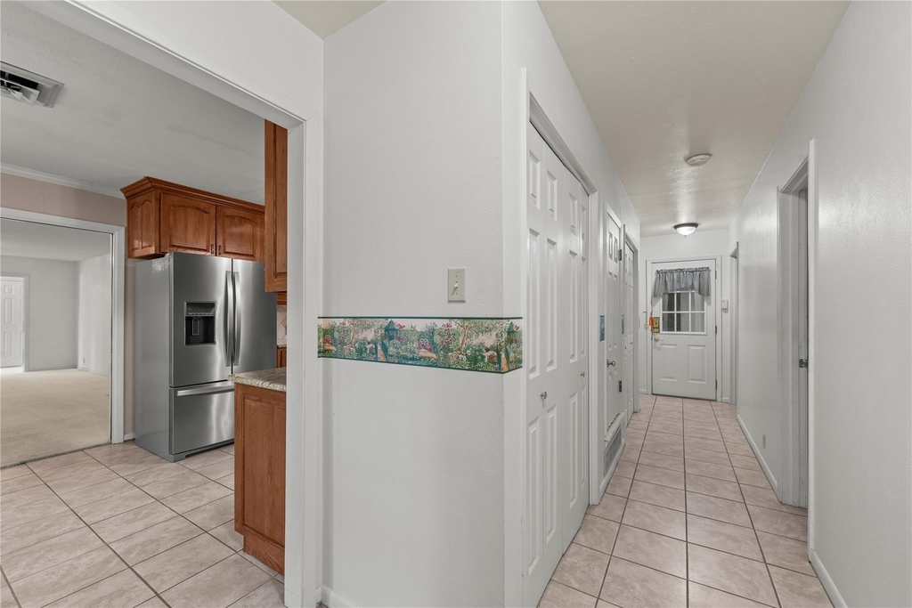 700 Shanklin Rd - Photo 22