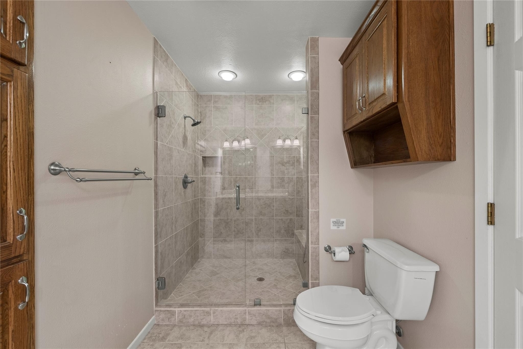 700 Shanklin Rd - Photo 20