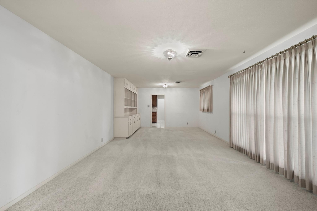 700 Shanklin Rd - Photo 28