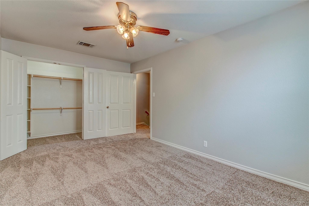126 Sandstone Dr - Photo 8
