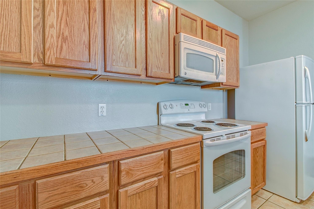 126 Sandstone Dr - Photo 13