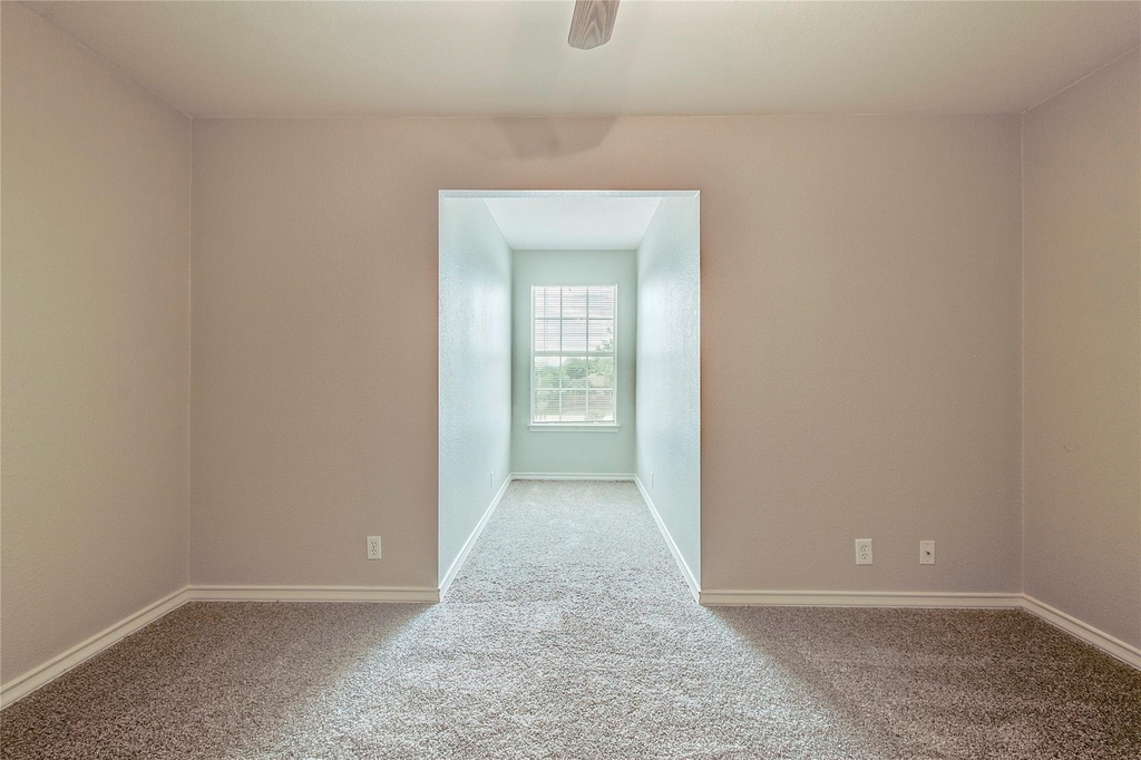 126 Sandstone Dr - Photo 5