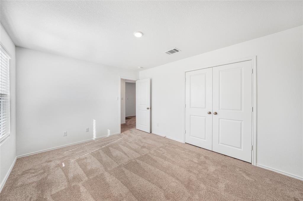 1131 Largemouth Ln - Photo 9