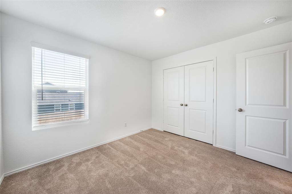 1131 Largemouth Ln - Photo 10