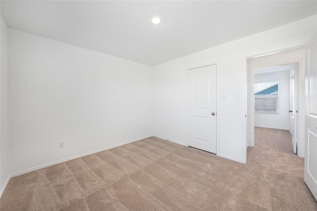 1131 Largemouth Ln - Photo 7