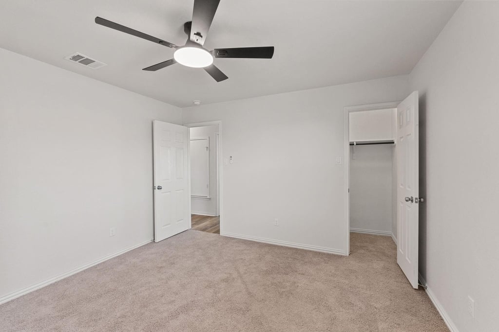 20017 Ploughshores Ln - Photo 31