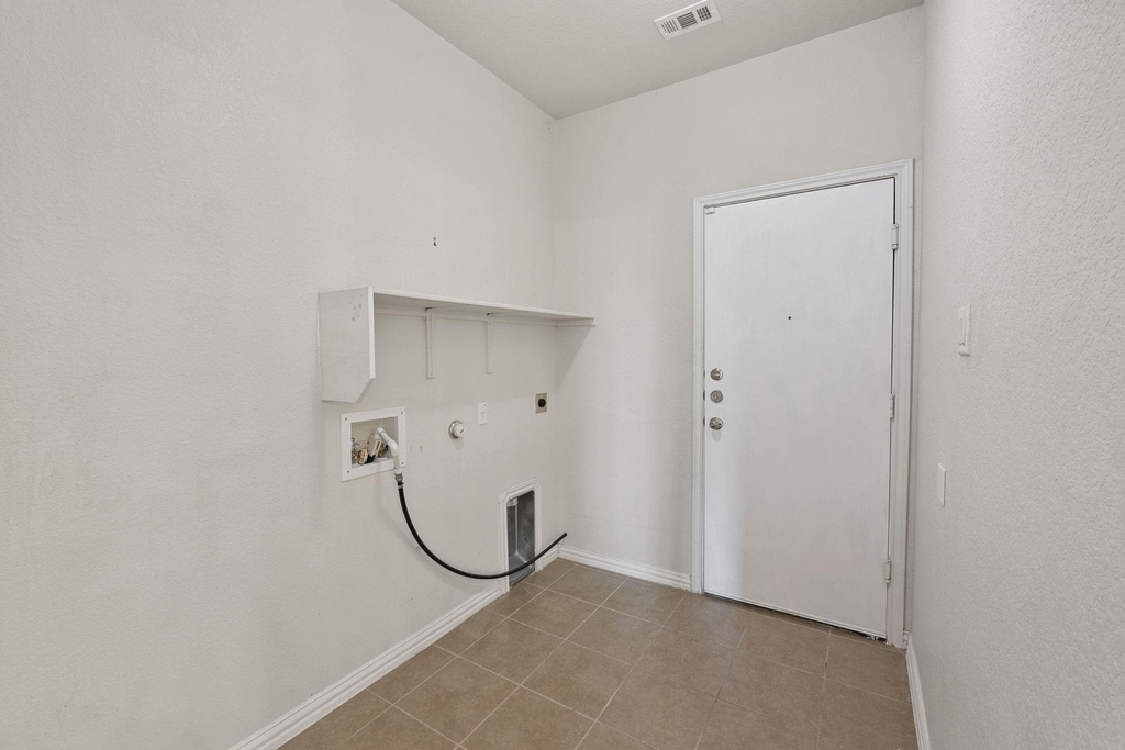 20017 Ploughshores Ln - Photo 23