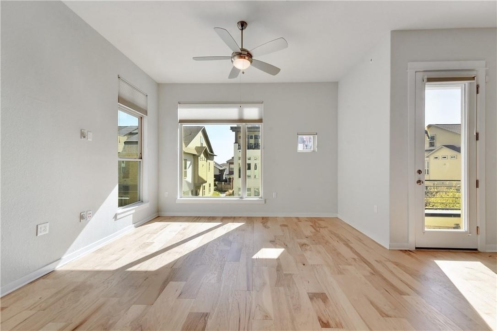 4622 Vaughan St - Photo 4