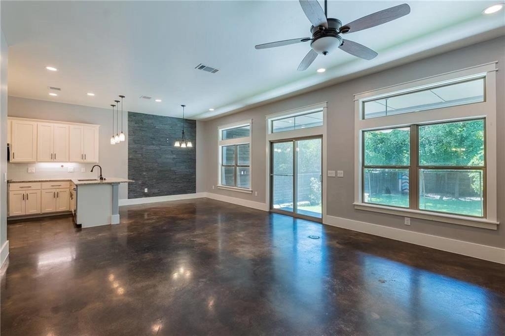 11727 Bell Ave - Photo 5
