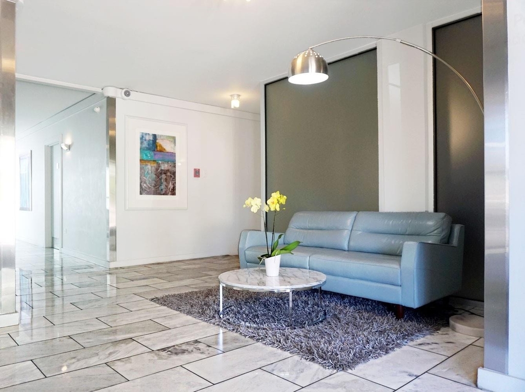 1212 Guadalupe St - Photo 17