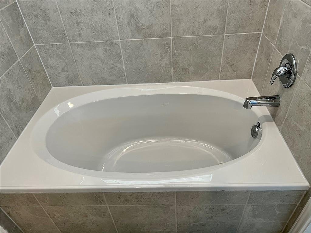 290 Silver Glen Dr - Photo 8