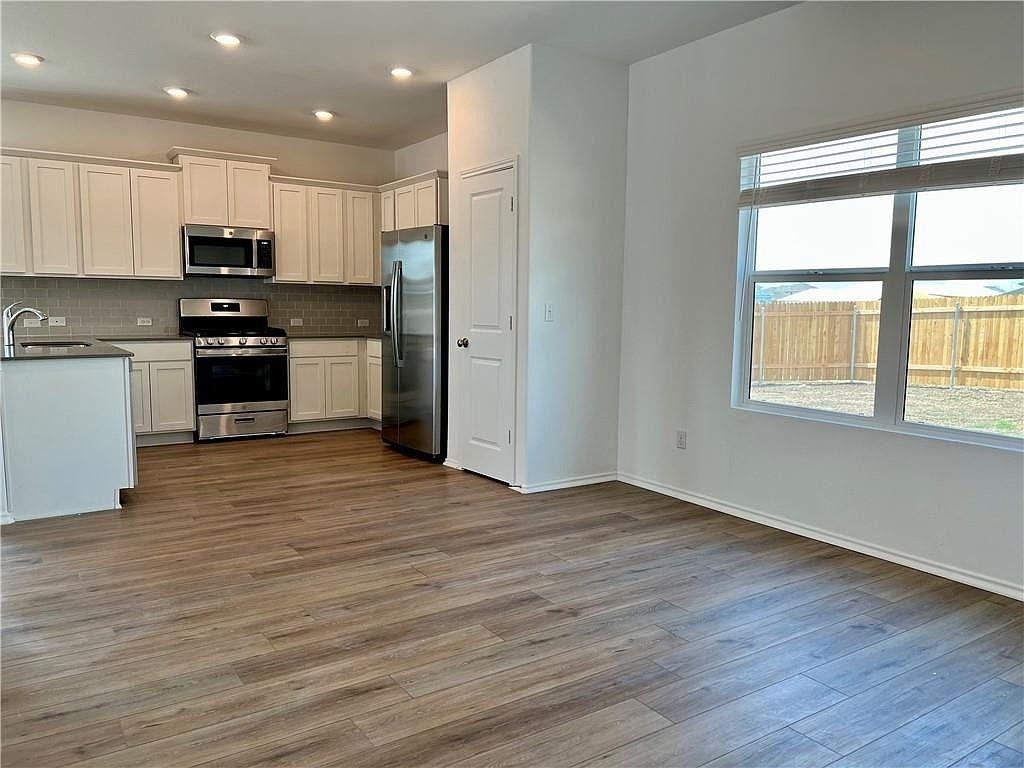 290 Silver Glen Dr - Photo 19