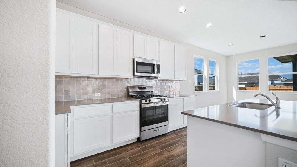 208 Stein Rd - Photo 12