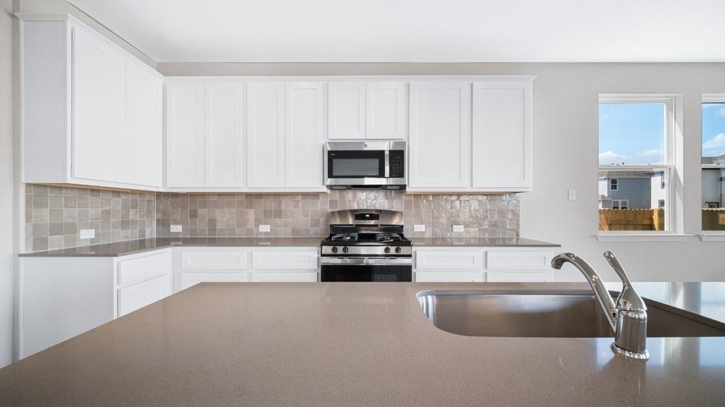 208 Stein Rd - Photo 14