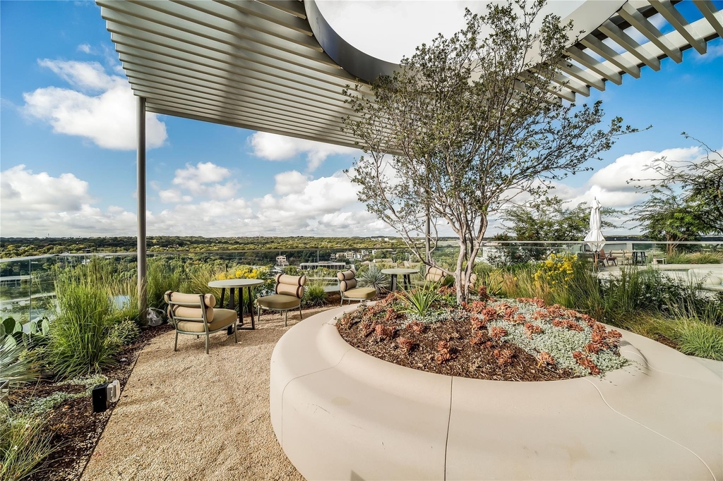 44 East Ave - Photo 22