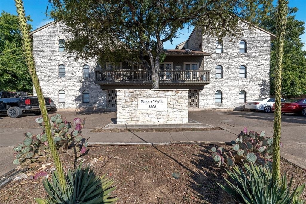 3506 Speedway Blvd - Photo 2