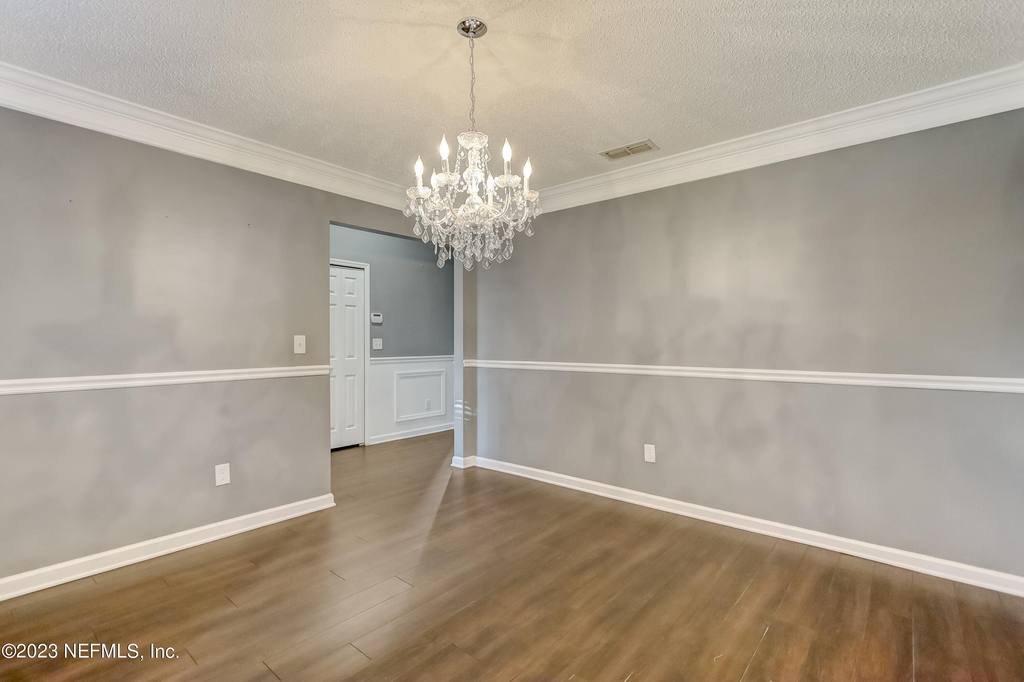 8023 Tuxford Lane - Photo 7