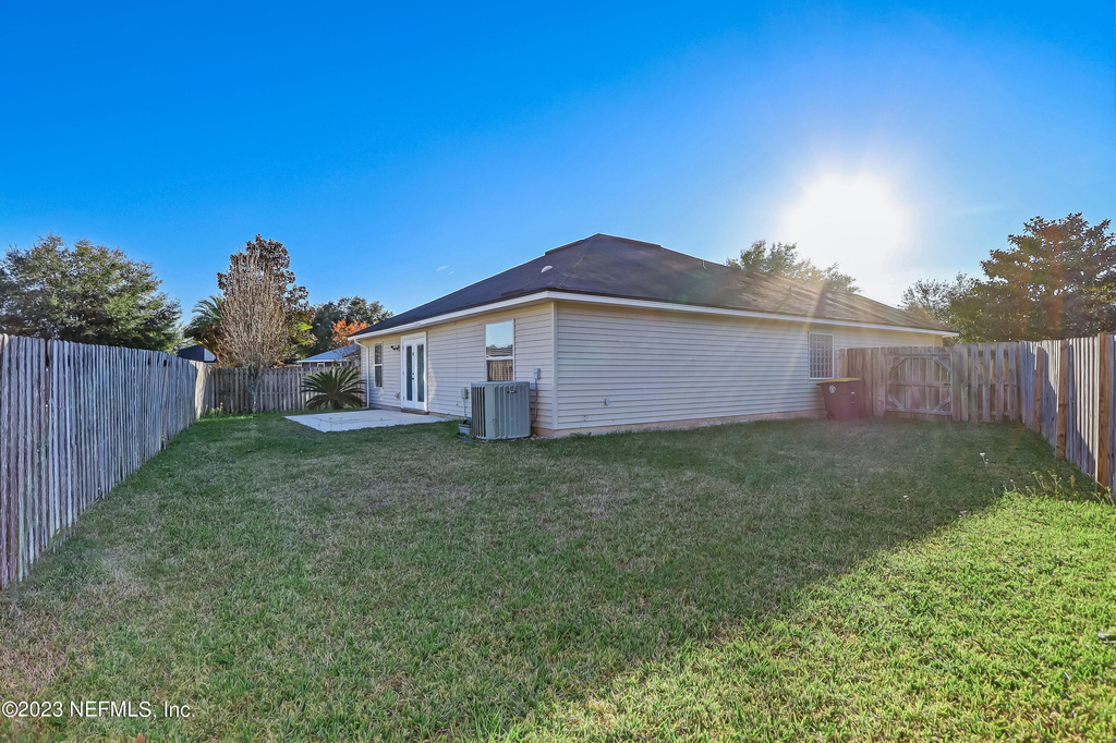 8023 Tuxford Lane - Photo 34