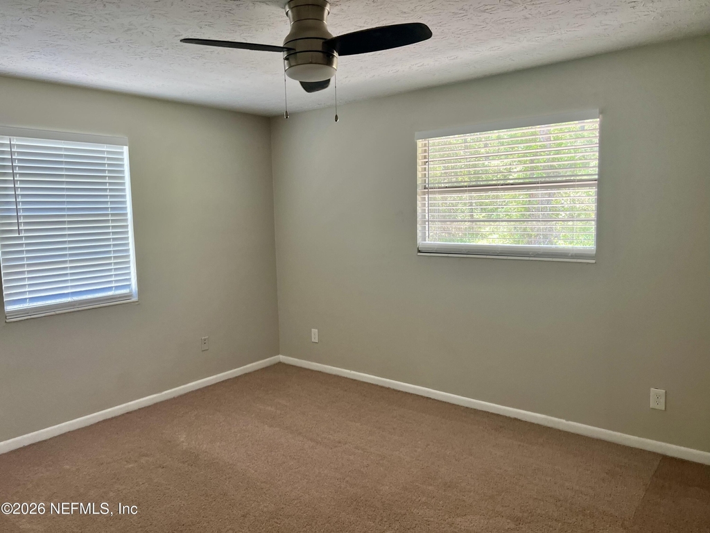 10964 Bacall Road W - Photo 9