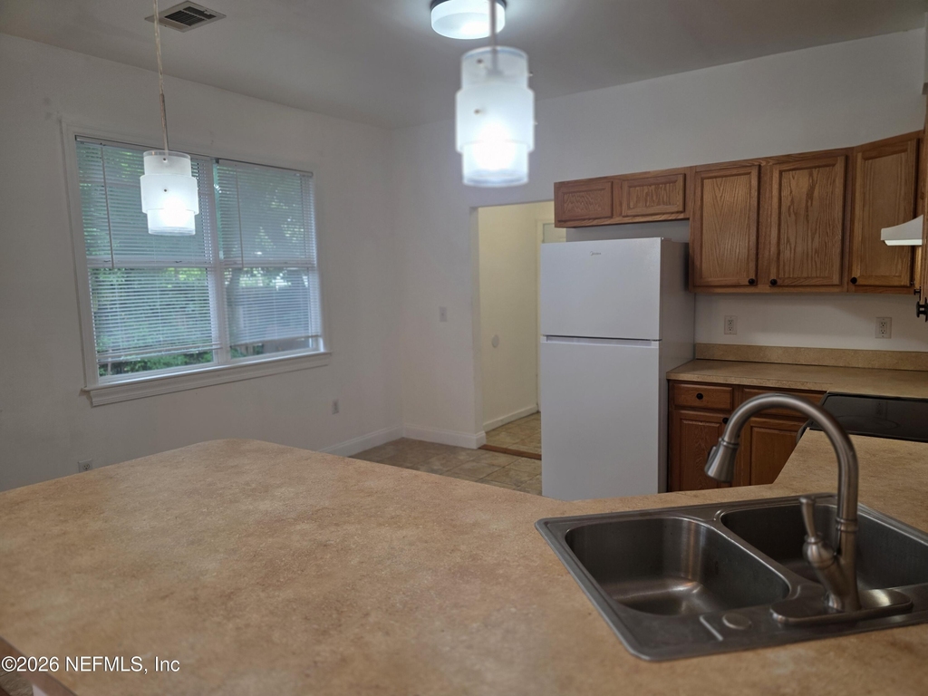 2675 Ernest Street - Photo 10