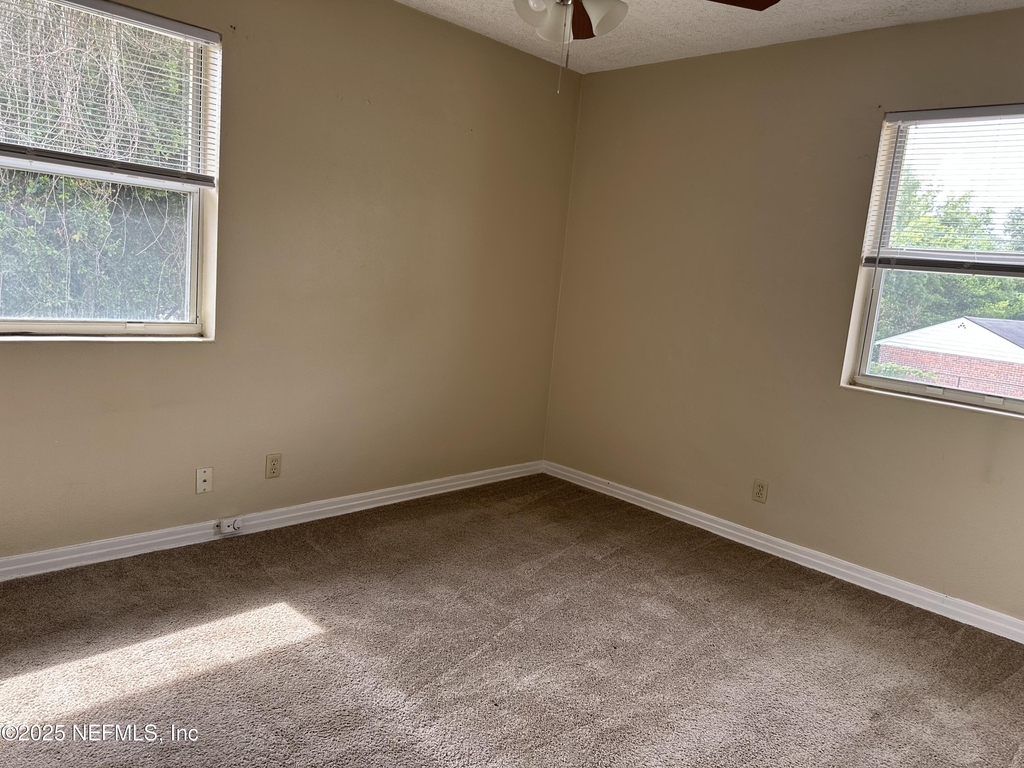 3411 Hendricks Avenue - Photo 5