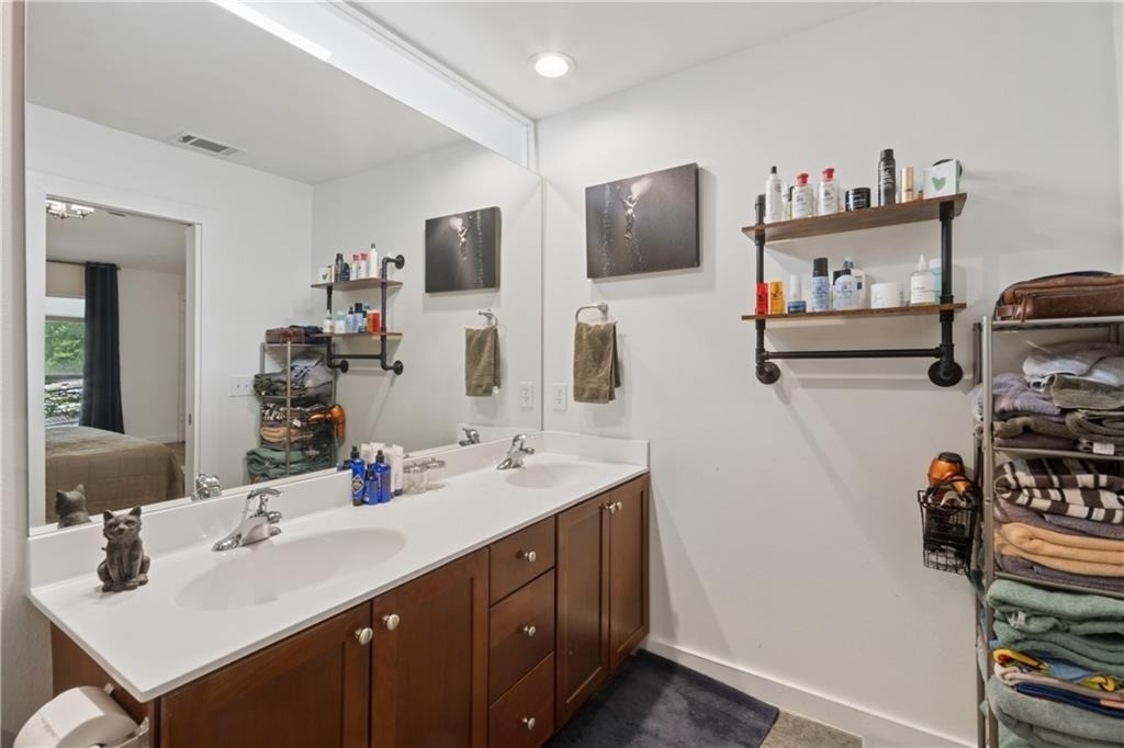 920 Memorial Drive Se - Photo 10