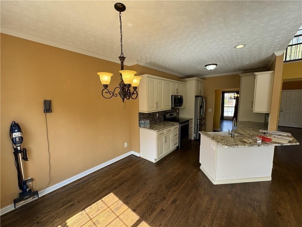 2393 Hampton Park Drive - Photo 1