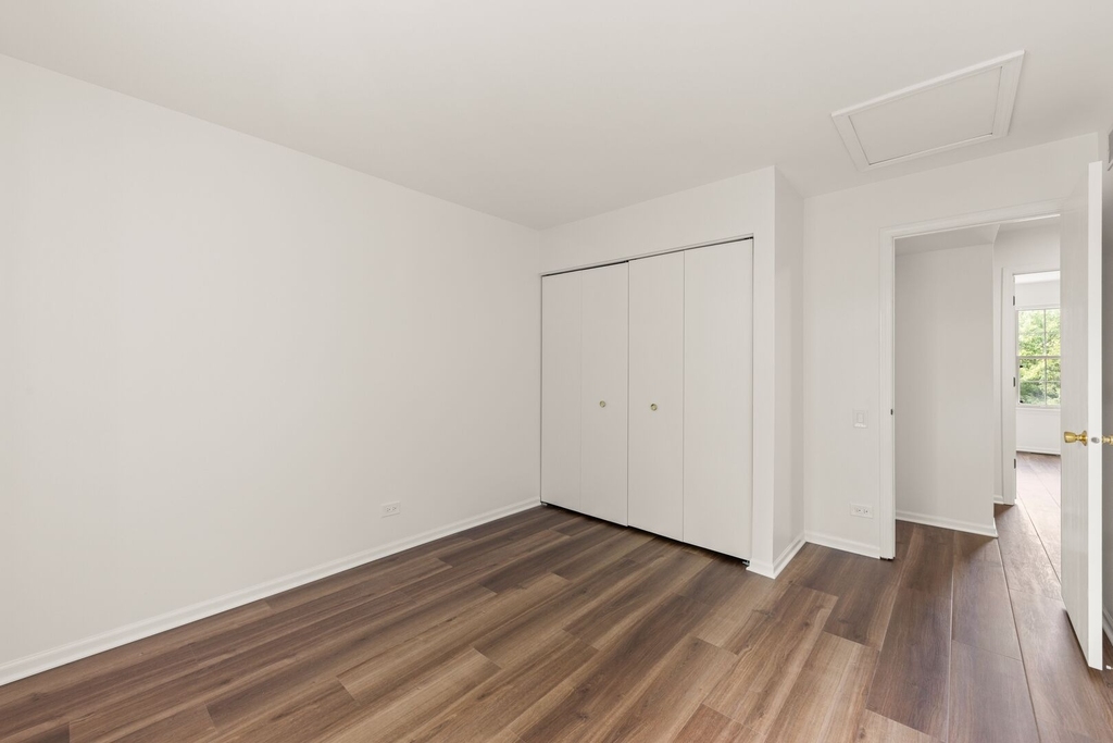 182 Half Moon Circle - Photo 18