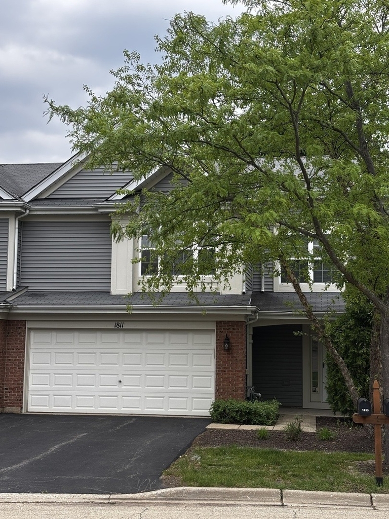 1811 Waverly Way - Photo 0