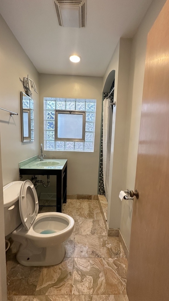 5717 N Saint Louis Avenue - Photo 12