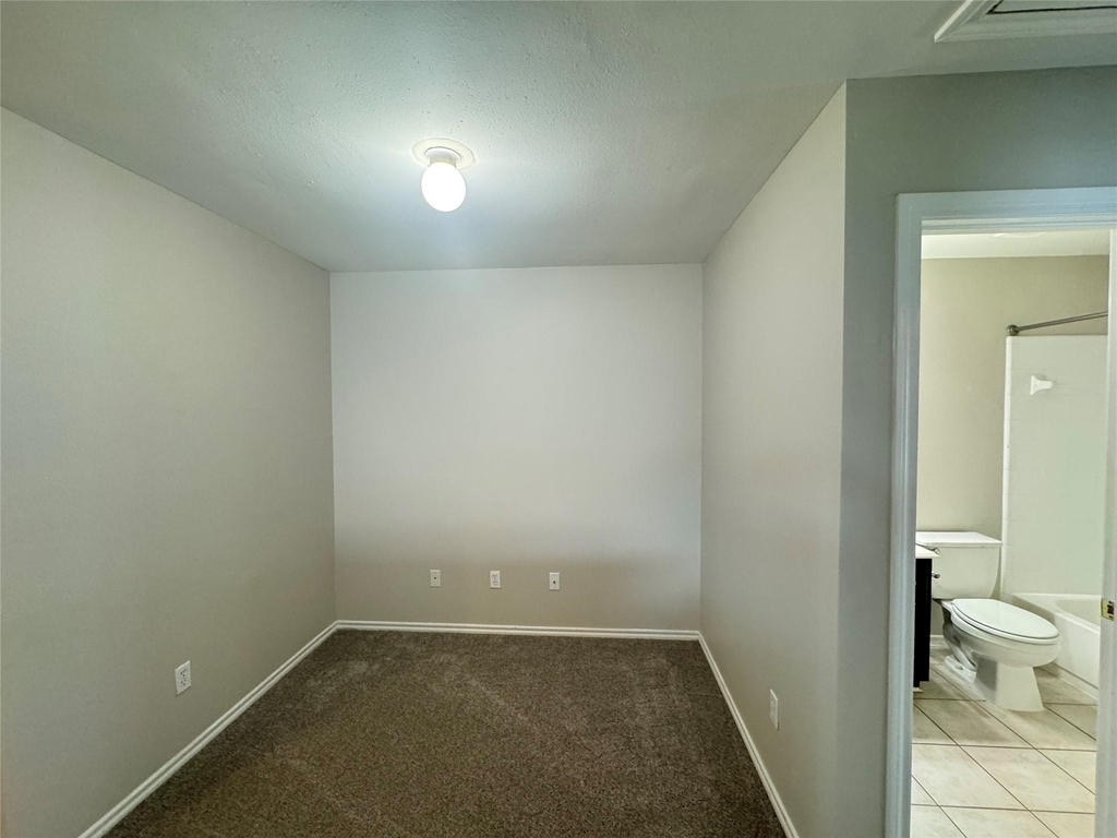 5711 Vinemont Lane - Photo 20