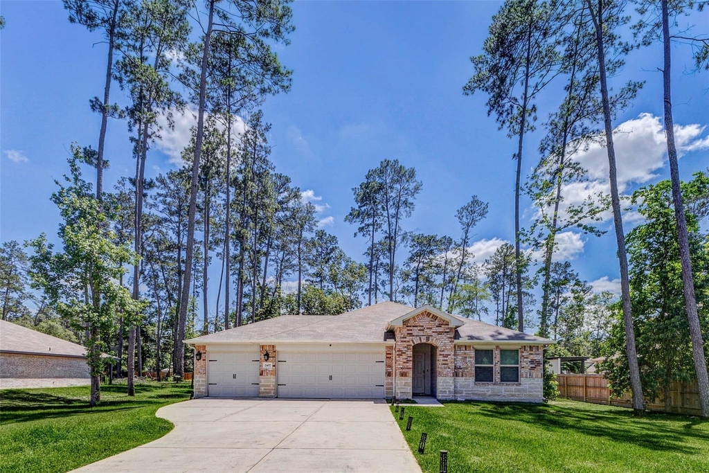 2407 S Colosseum Court - Photo 0