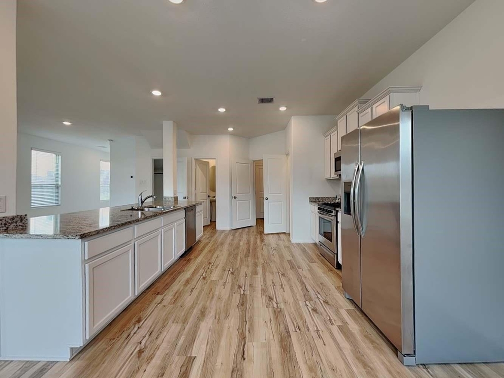 18743 Jasper Ridge Drive - Photo 4