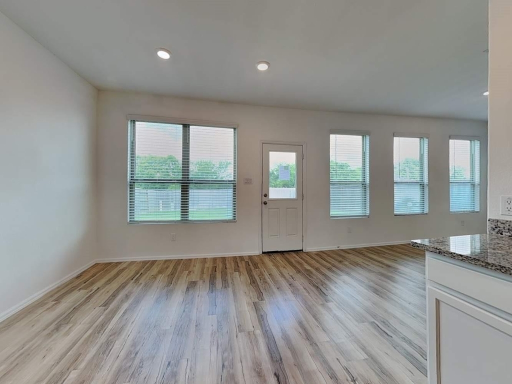 18743 Jasper Ridge Drive - Photo 3