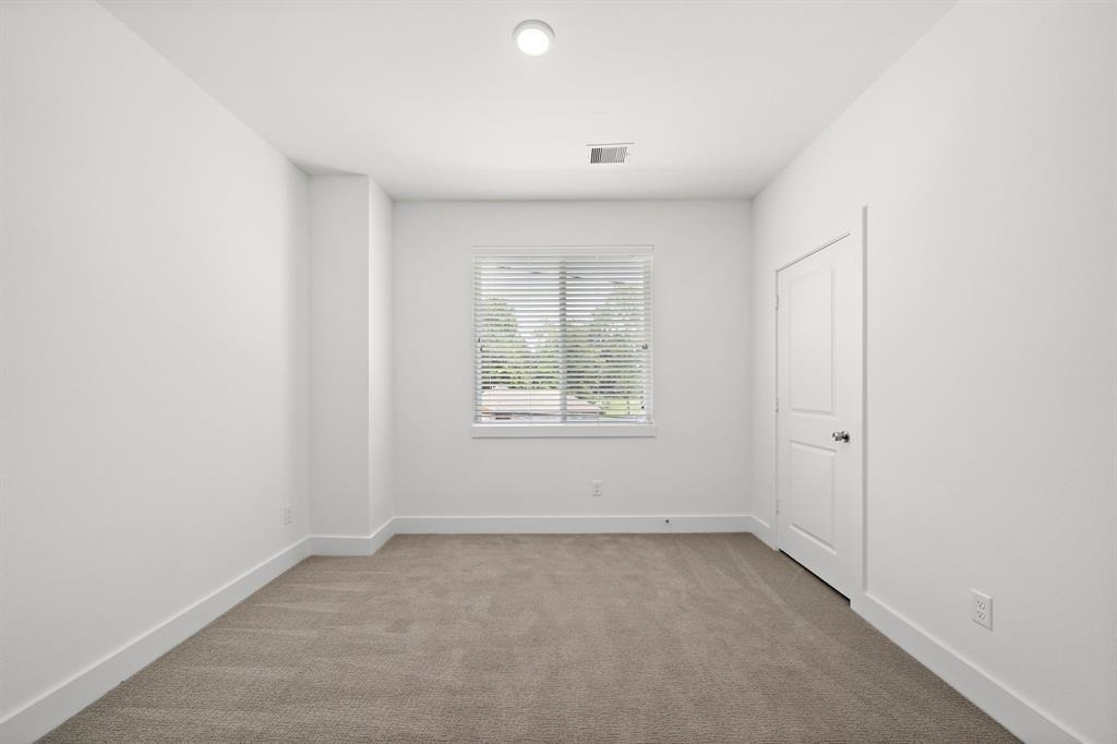 1586 W Tidwell Road - Photo 7