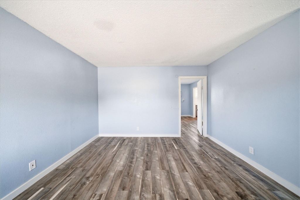 5534 Eskridge Street - Photo 5