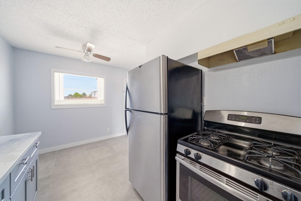 5534 Eskridge Street - Photo 4