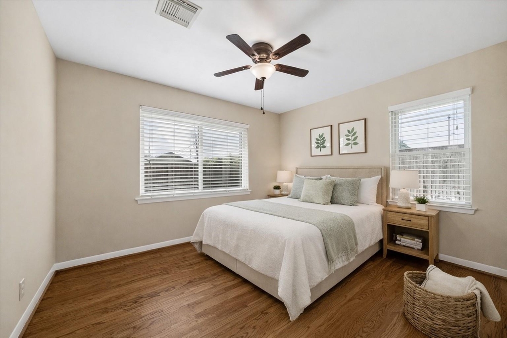 1607 Willowby Drive - Photo 12