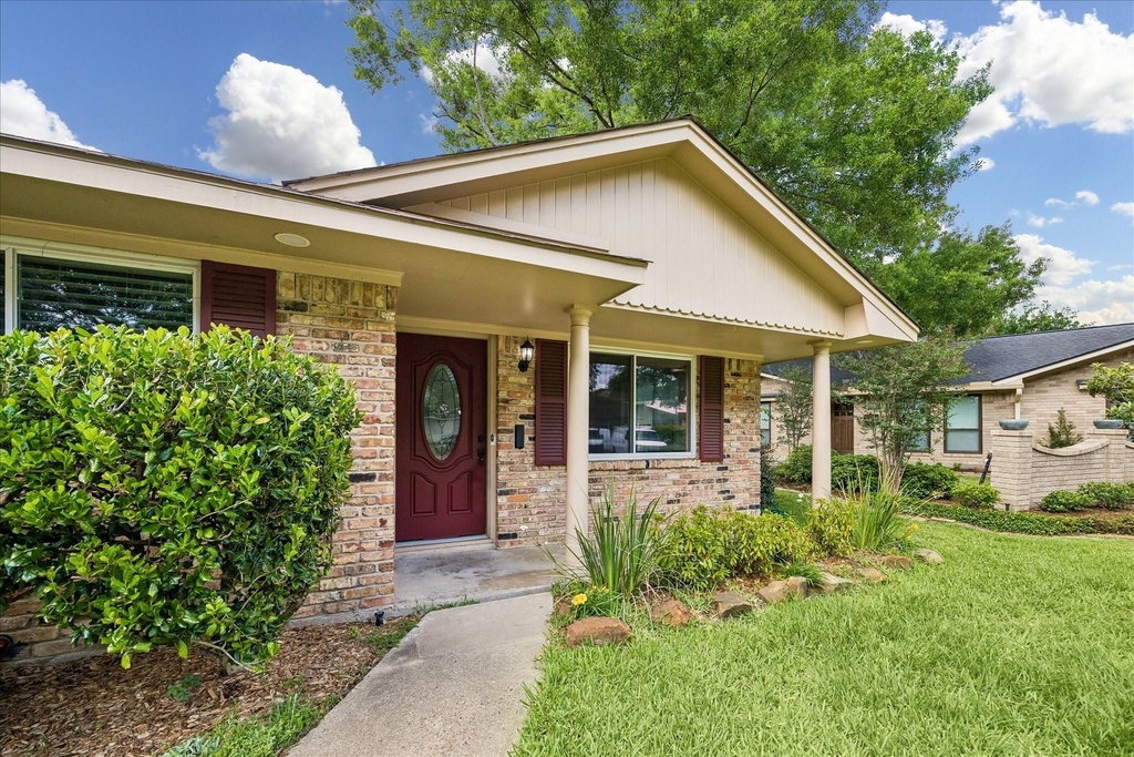1607 Willowby Drive - Photo 17