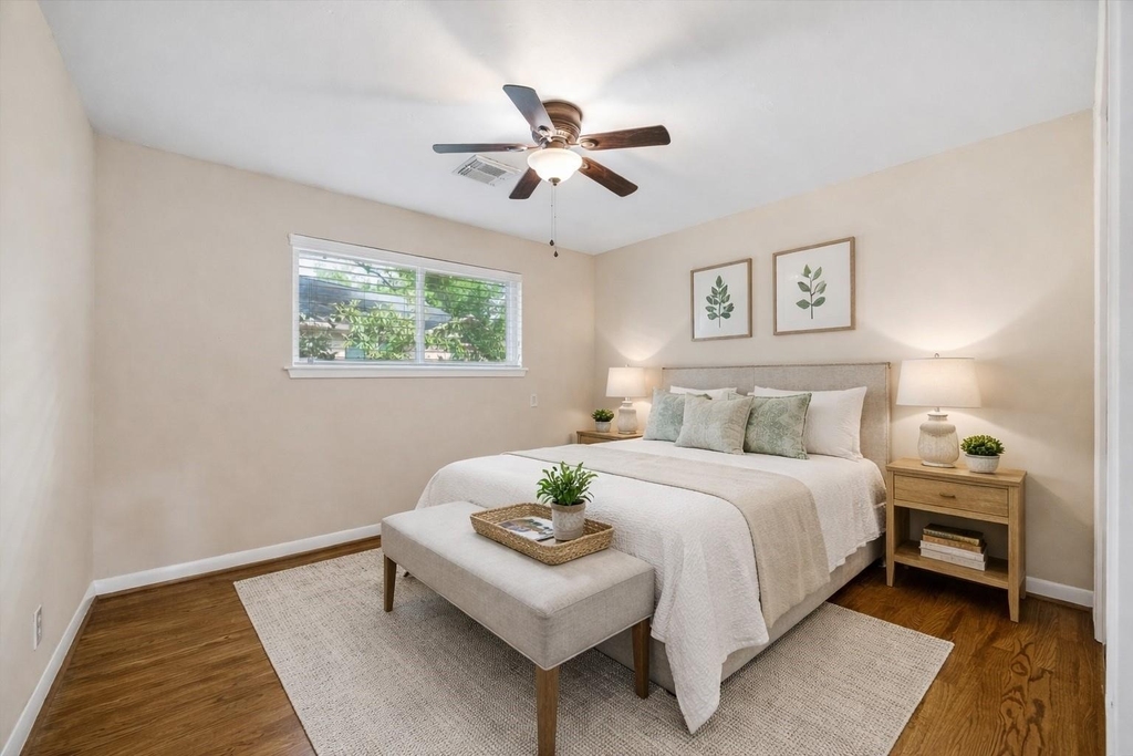 1607 Willowby Drive - Photo 10