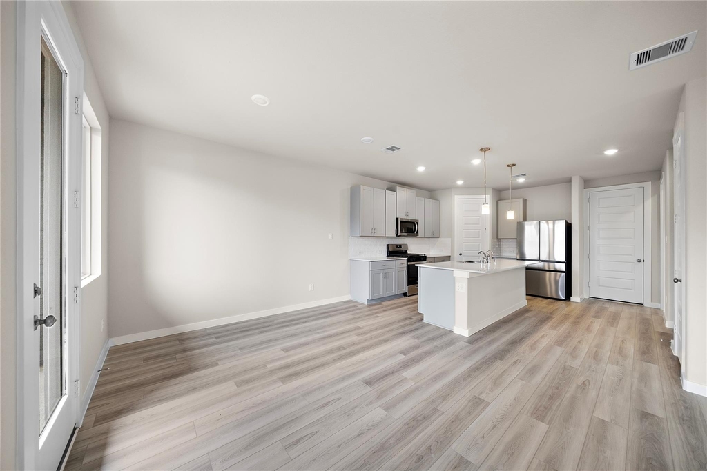 9912 Storehouse Drive - Photo 7