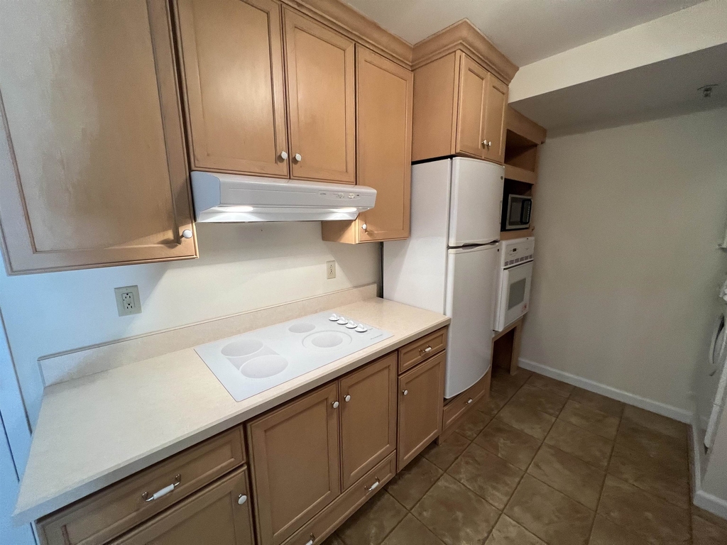 267 Hildred - Photo 9