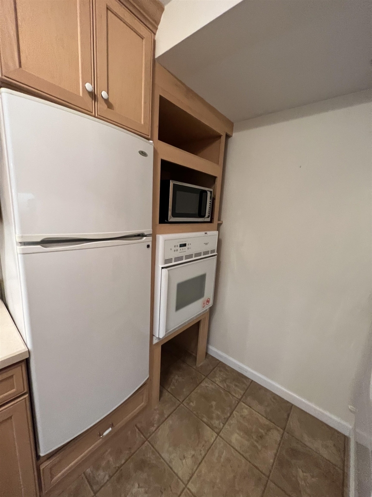 267 Hildred - Photo 10