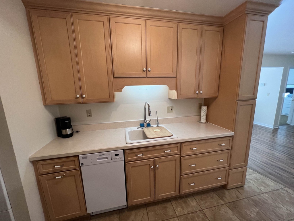 267 Hildred - Photo 11