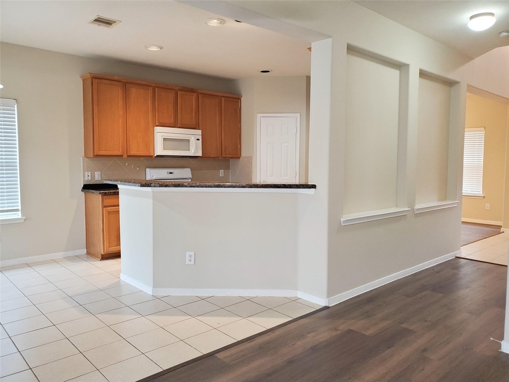 14238 Englewood Park Lane - Photo 12