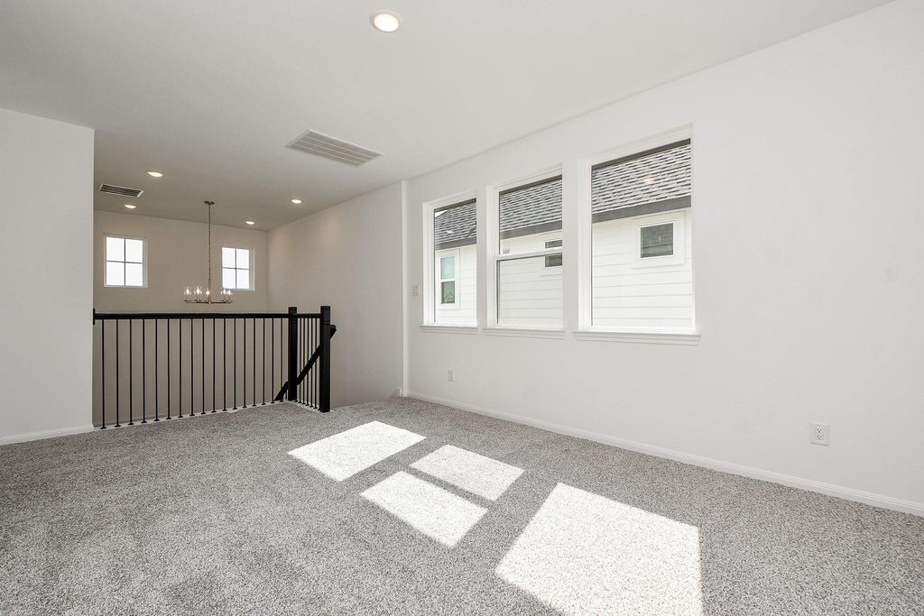 7207 Prairie Heights Drive - Photo 13
