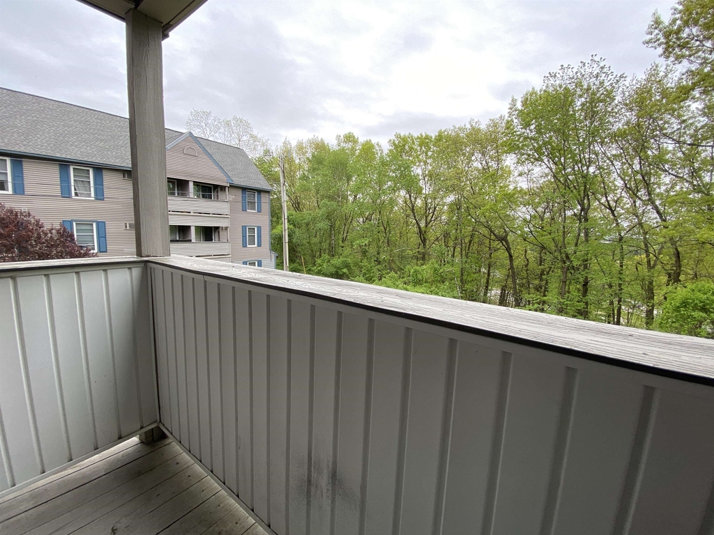 167 Eastern - Photo 14