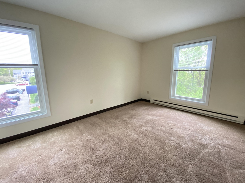 167 Eastern - Photo 29