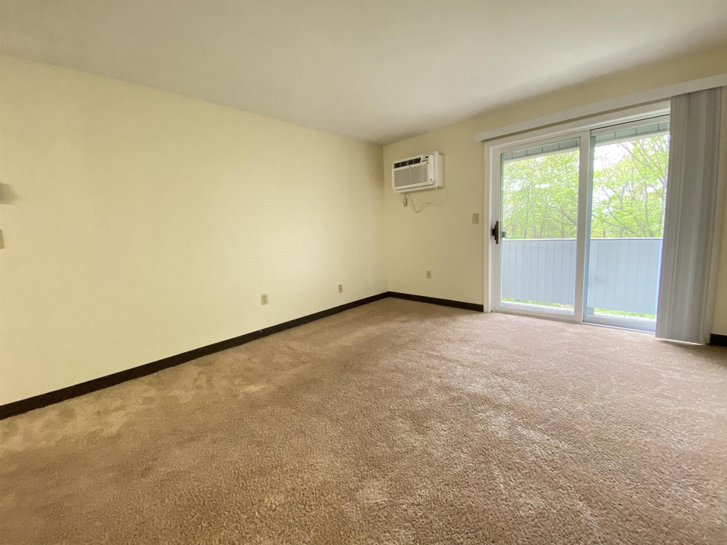 167 Eastern - Photo 11